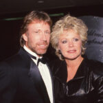 Zemřela Dianne Holechek, první manželka Chucka Norrise