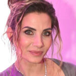 Slováková ve smokingu, Decastelo ověšená brilianty a Schillerová v loňském hitu: Tyhle outfity ovládly Ples v Intru